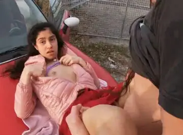 imagen Con 18 años follada en plena cuarentena italiana