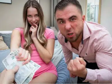 imagen Consigue vender el culo de su novia