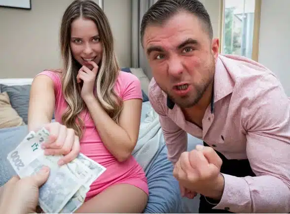 consigue vender el culo de su novia